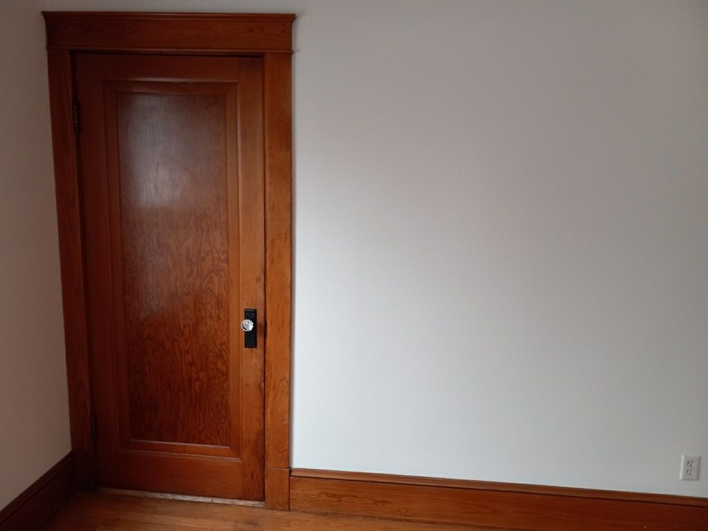 Professional Office : 112 Clinton Ave, Winslow, ME, 04901